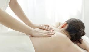 MASSAGE giúp bệnh nhân Ung thư giảm đau, giảm mệt mỏi